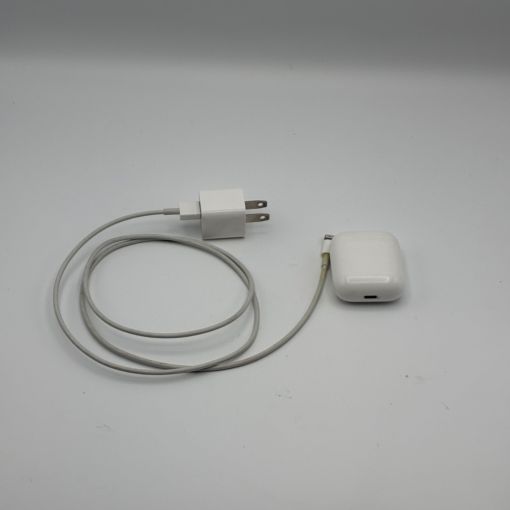 Apple AirPods Gen 2 Wireless Headphones White with Charger A1602
